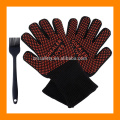 Guantes de barbacoa aislados Guantes de alta resistencia con cepillo de silicona gratuito Lo mejor para asar a la parilla Horno para fumar